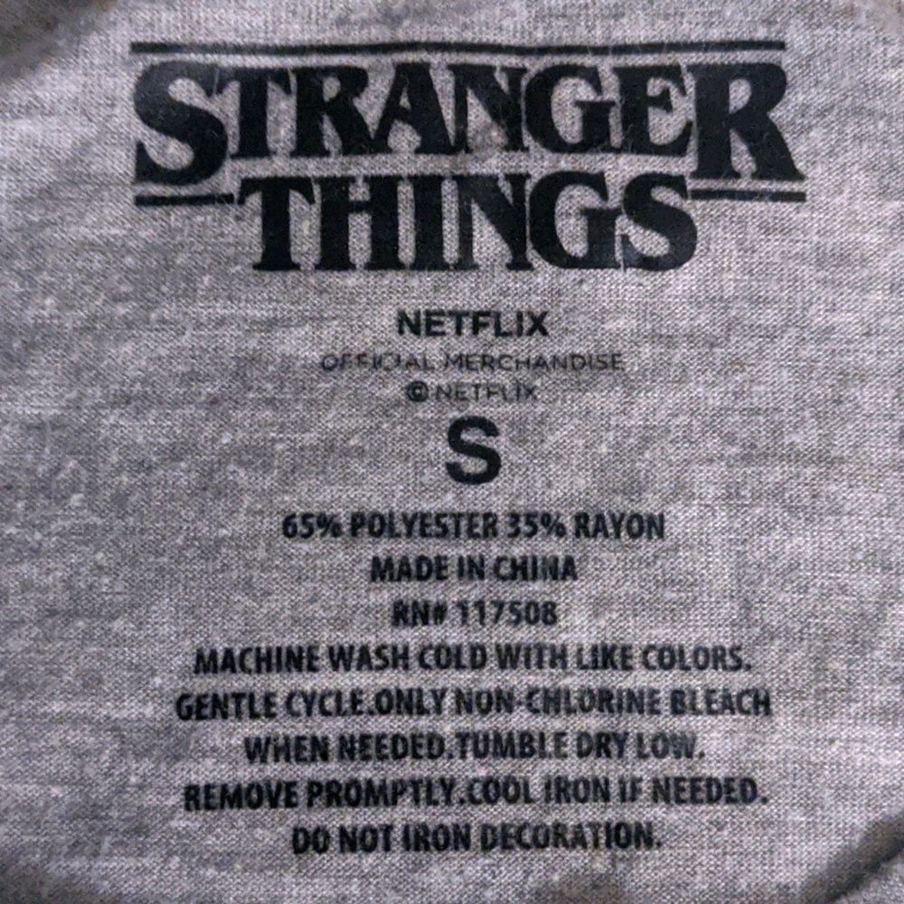 Stranger Things women's top - Picture 3 of 4